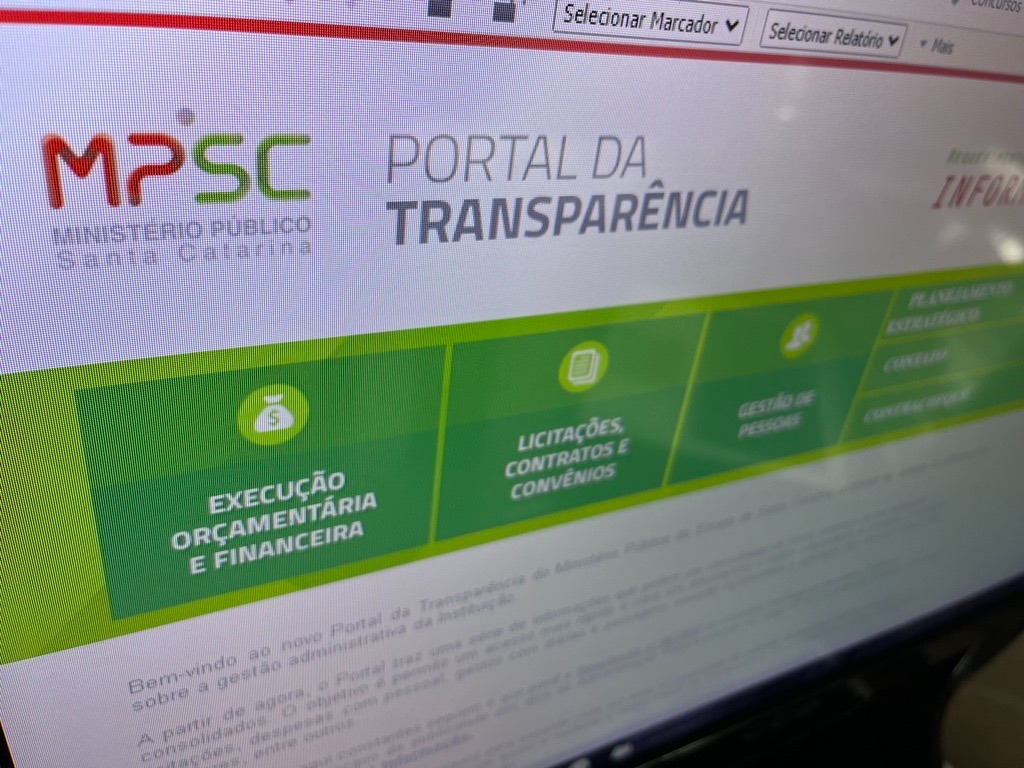 Transparência que empodera e transforma: saiba por que o livre acesso à informação pública é tão importante